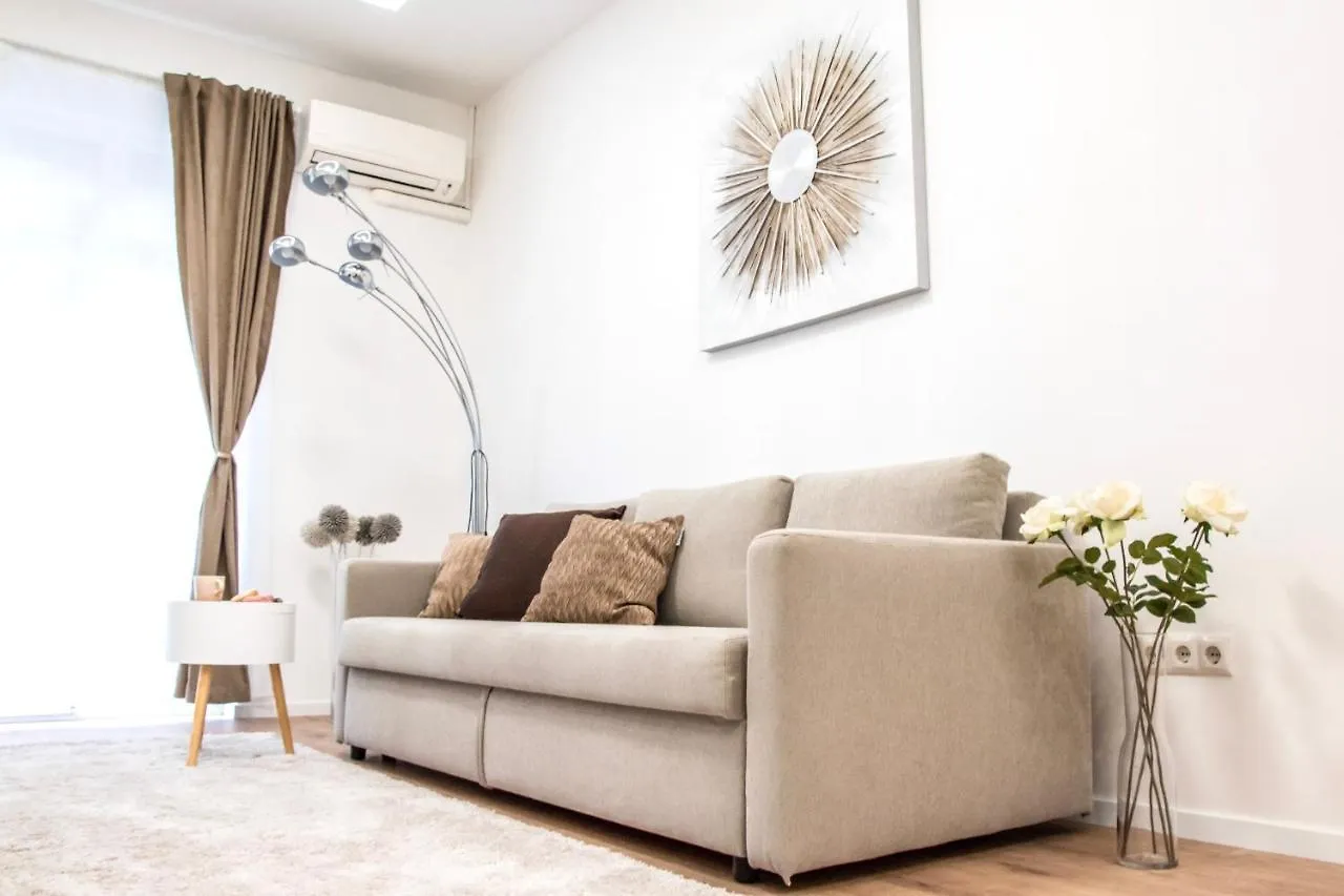 Asboth Downtown Apartment Budapest 0*,  Ungheria
